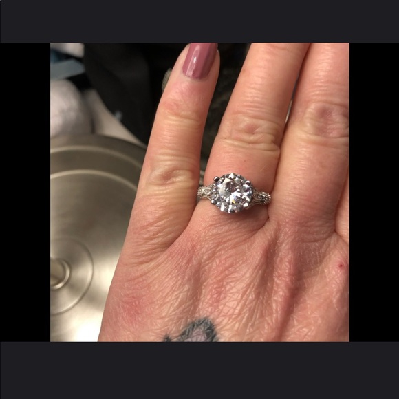 Beautiful Fancy Ring - Picture 7 of 8